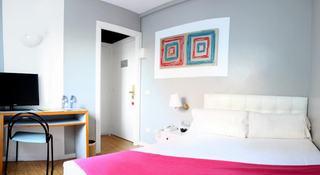 Hotel Subur