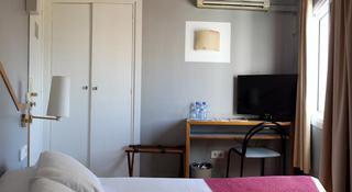 Hotel Subur