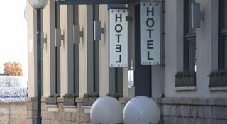 Hotel Subur