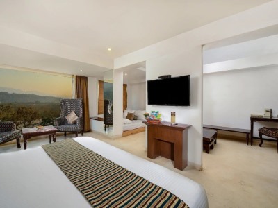 Hotel Ellbee Ganga View