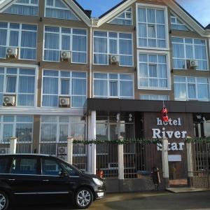 Hotel River Star