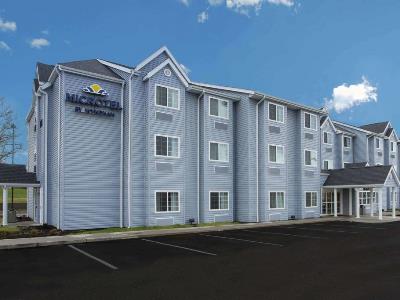 Гостиница Microtel Inn Suites By Wyndham Caldwell