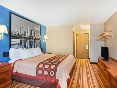 Hotel Super 8 By Wyndham Defiance
