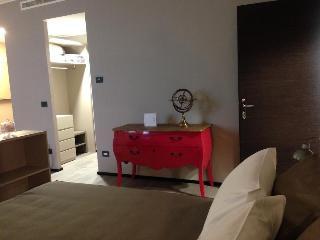 Гостиница H2c Hotel Milanofiori