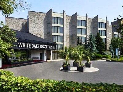 Гостиница White Oaks Resort And Spa