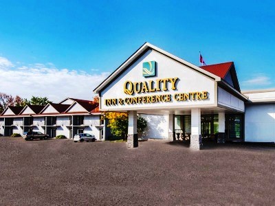 Гостиница Quality Inn And Conference Centre