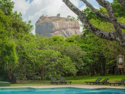 Hotel Sigiriya Village