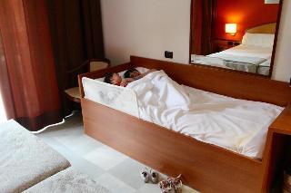 Гостиница URH Sitges Playa