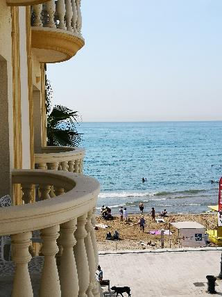 Гостиница URH Sitges Playa