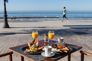 Гостиница URH Sitges Playa