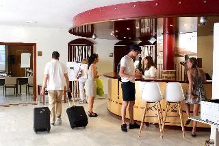 Гостиница URH Sitges Playa