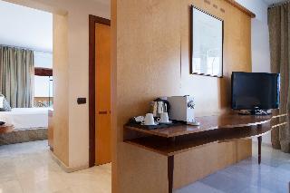 Гостиница URH Sitges Playa