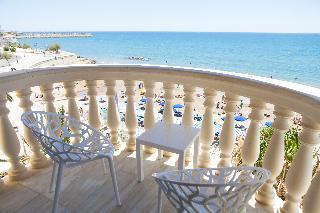 Гостиница URH Sitges Playa
