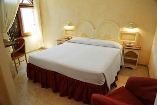 Гостиница Club Esse Posada Beach Resort