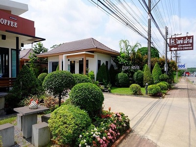 Hotel Light House Resort Trang