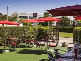 Гостиница ibis Lyon Bron Eurexpo
