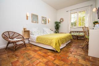 Гостиница De La Plage Mahogany