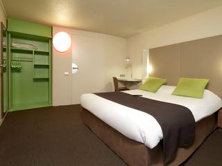 Гостиница Kyriad Paris Nord - Ecouen La Croix Verte