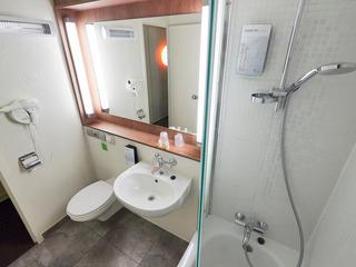 Гостиница Kyriad Paris Nord - Ecouen La Croix Verte