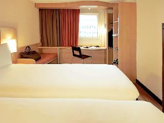 Hotel ibis Etampes
