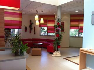 Гостиница ibis Sete Balaruc les Bains