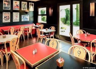 Гостиница ibis Lyon Est Beynost A42