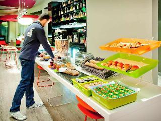 Гостиница Ibis Styles Brest Centre Port