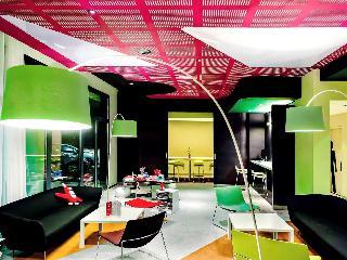 Гостиница Ibis Styles Brest Centre Port