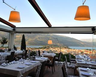 Hotel Frontzu Politia