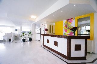 Dimitrios Beach Hotel