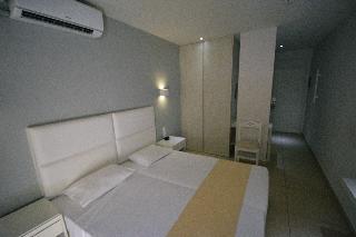 Dimitrios Beach Hotel