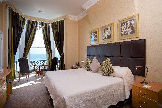 Langham Hotel