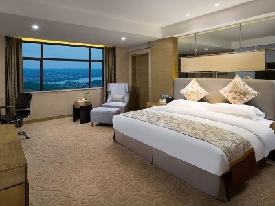 Hotel Shaoyang Huatian