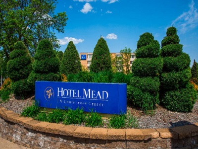 Hotel Mead