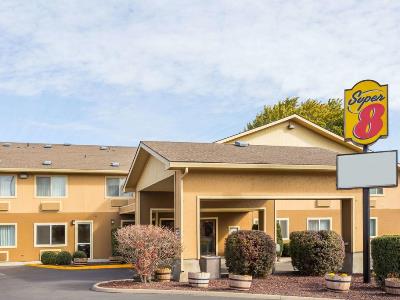 Hotel Super 8 By Wyndham Lagrande