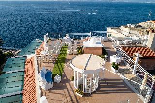 Гостиница Regina di Sorrento