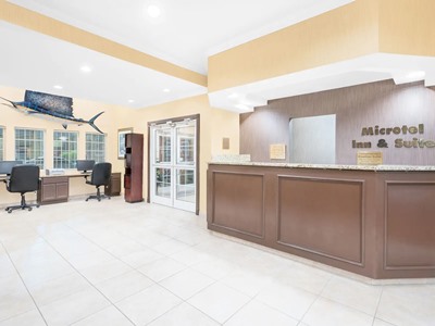 Гостиница Microtel Inn And Suites Corpus Christi