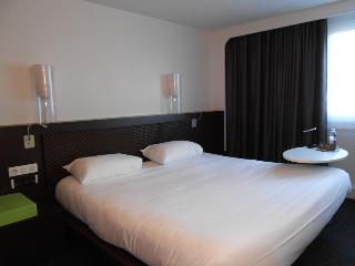 Гостиница Ibis Styles Lorient Caudan
