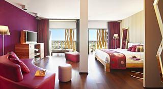 Hotel Bohemia Suites & Spa 