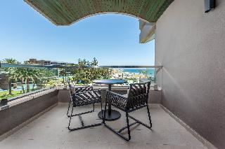 Гостиница Hotel Faro, a Lopesan Collection Hotel