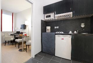 Гостиница Residhome Reims Centre