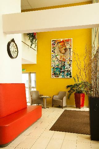 Гостиница Residhome Reims Centre