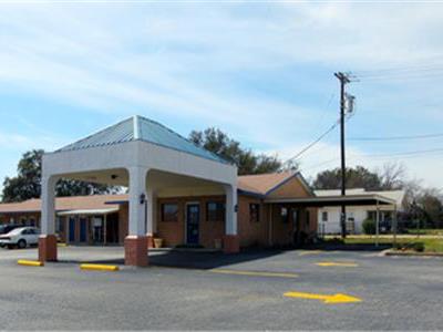 Гостиница Americas Best Value Inn Comanche