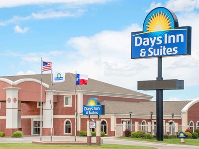 Гостиница Days Inn And Suites By Wyndham Dumas
