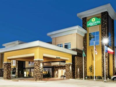 Гостиница La Quinta Inn Suites By Wyndham Monahans