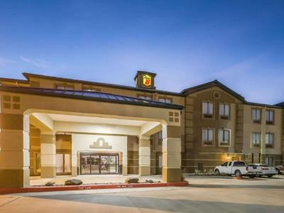 Гостиница Super 8 Port Arthur / Nederland Area