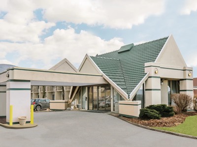 Гостиница Days Inn Rutland/Killington Area