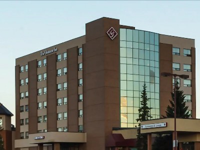 Гостиница Glenmore Inn And Convention Centre
