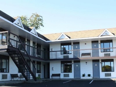 Гостиница Crystal Inn On The Parkway