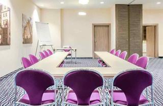 Гостиница ibis Styles Walbrzych